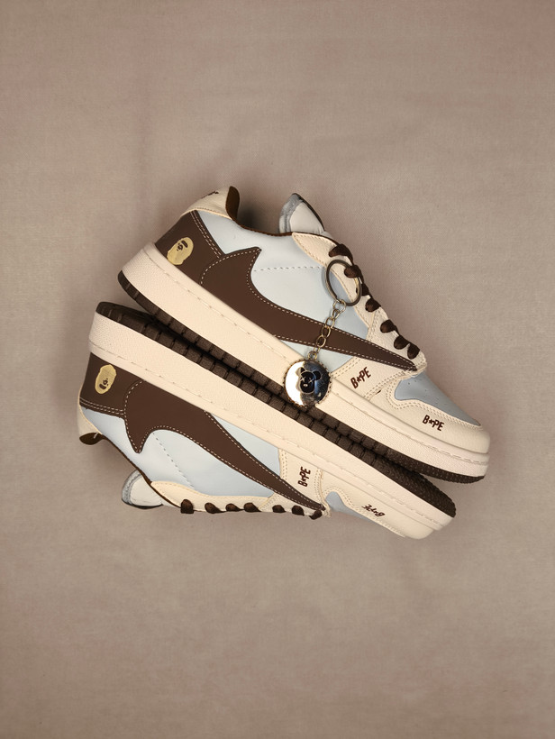 کتونی مردانه نایک مدل ترویس BAPE